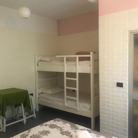 تيرانا Orange Villa Hotel المظهر الخارجي الصورة