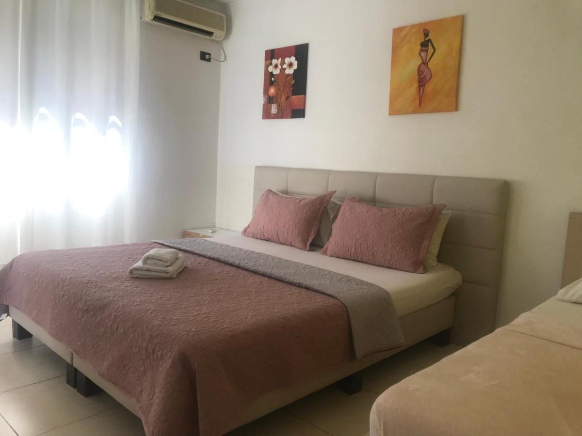 تيرانا Orange Villa Hotel المظهر الخارجي الصورة