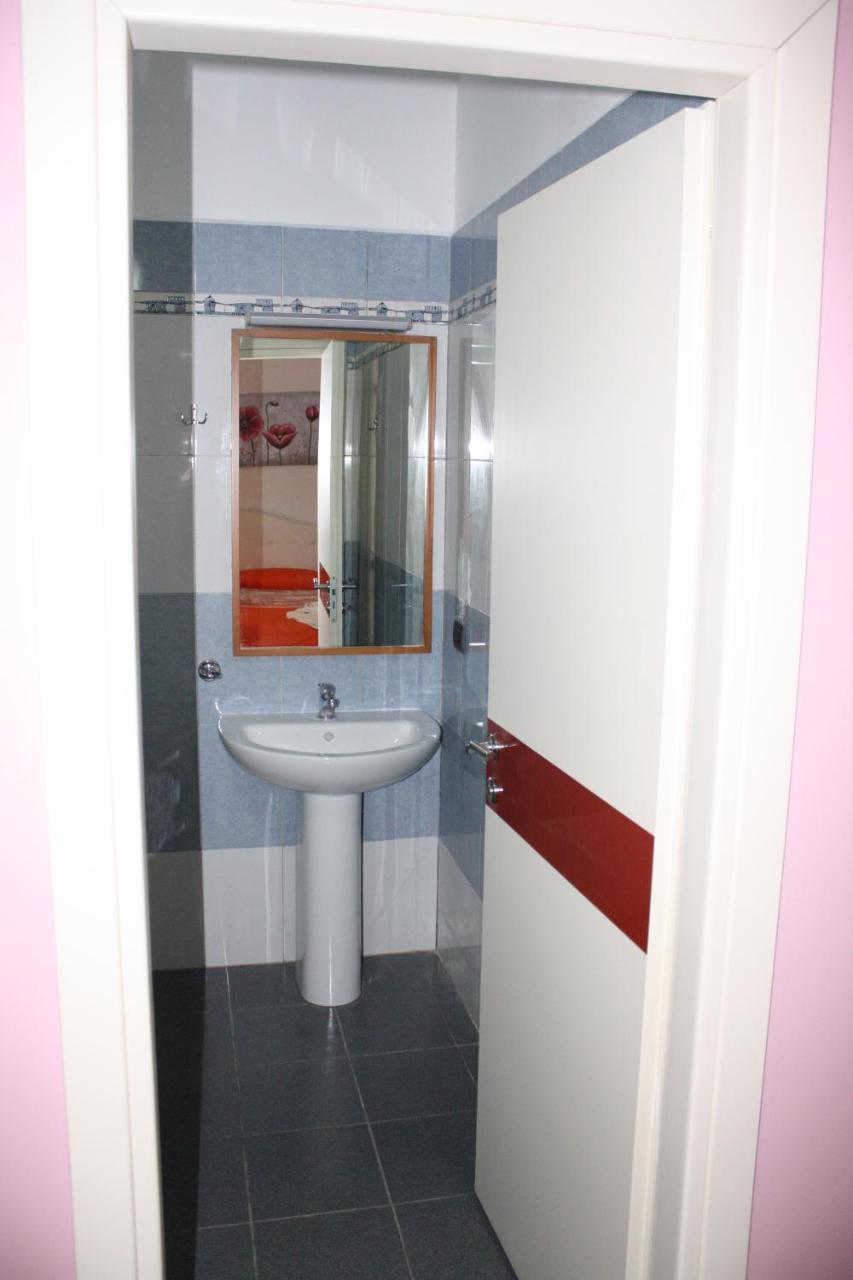 تيرانا Orange Villa Hotel المظهر الخارجي الصورة